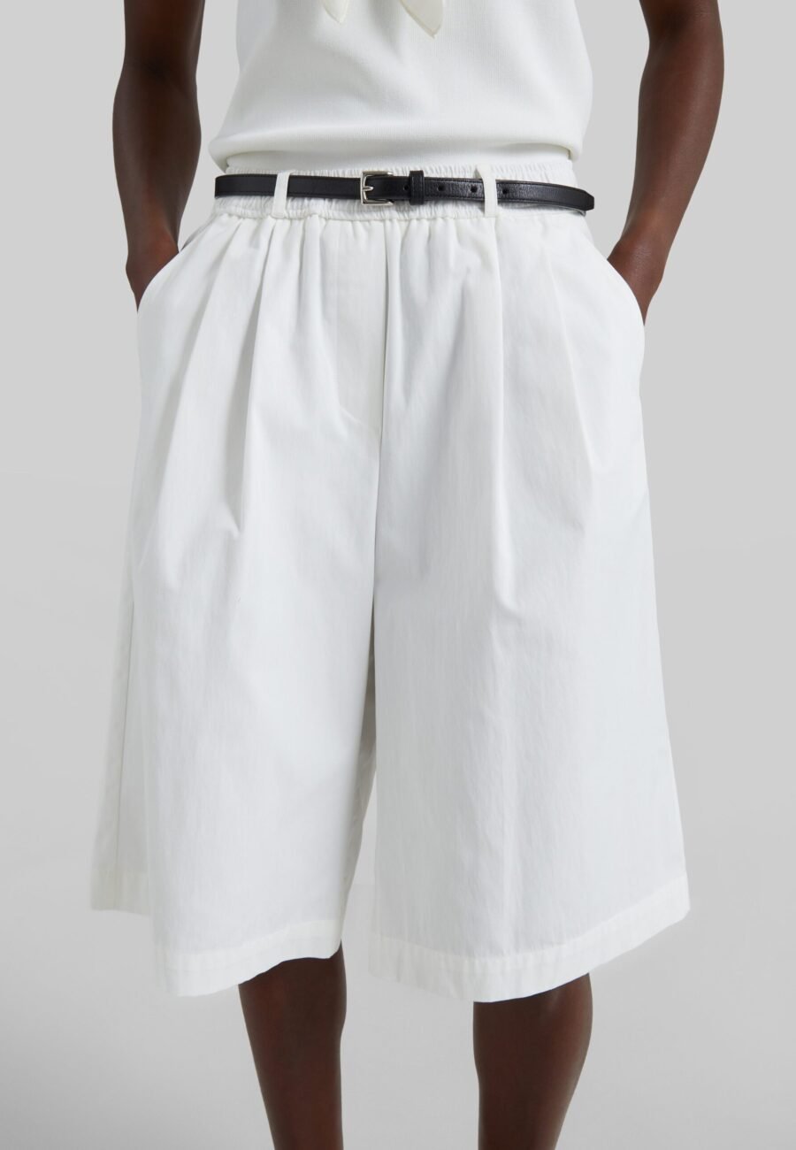 Arvert Bermuda Shorts - White