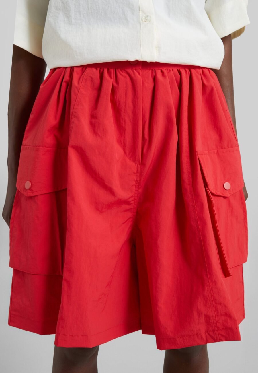 Igny Technical Cargo Bermuda Shorts - Red